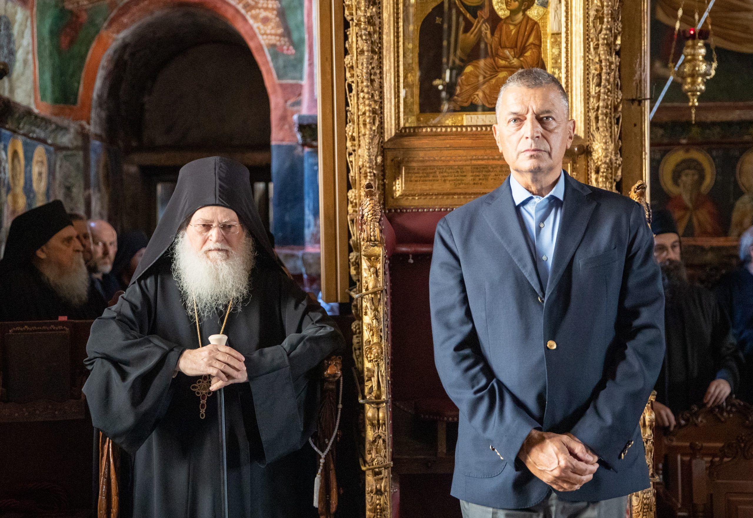 Featured Image of Το ένταλμα των 90.000 ευρώ στην Ιερά Μονή Βατοπαιδίου… post