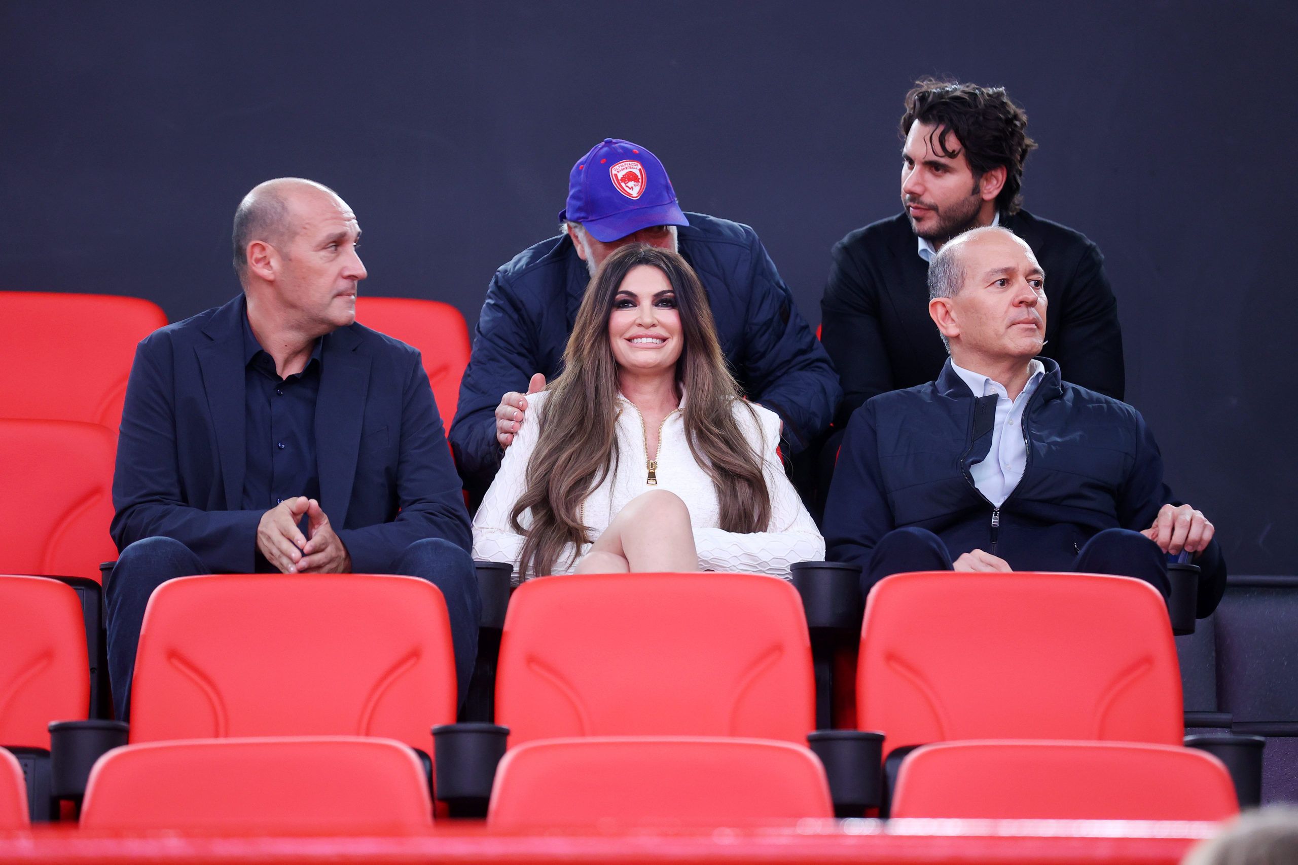 Featured Image of ΑΠΟΚΛΕΙΣΤΙΚΟ – Οι βόλτες της KG κατευθείαν στην αίθουσα συσκέψεων των Αγγελόπουλων! post