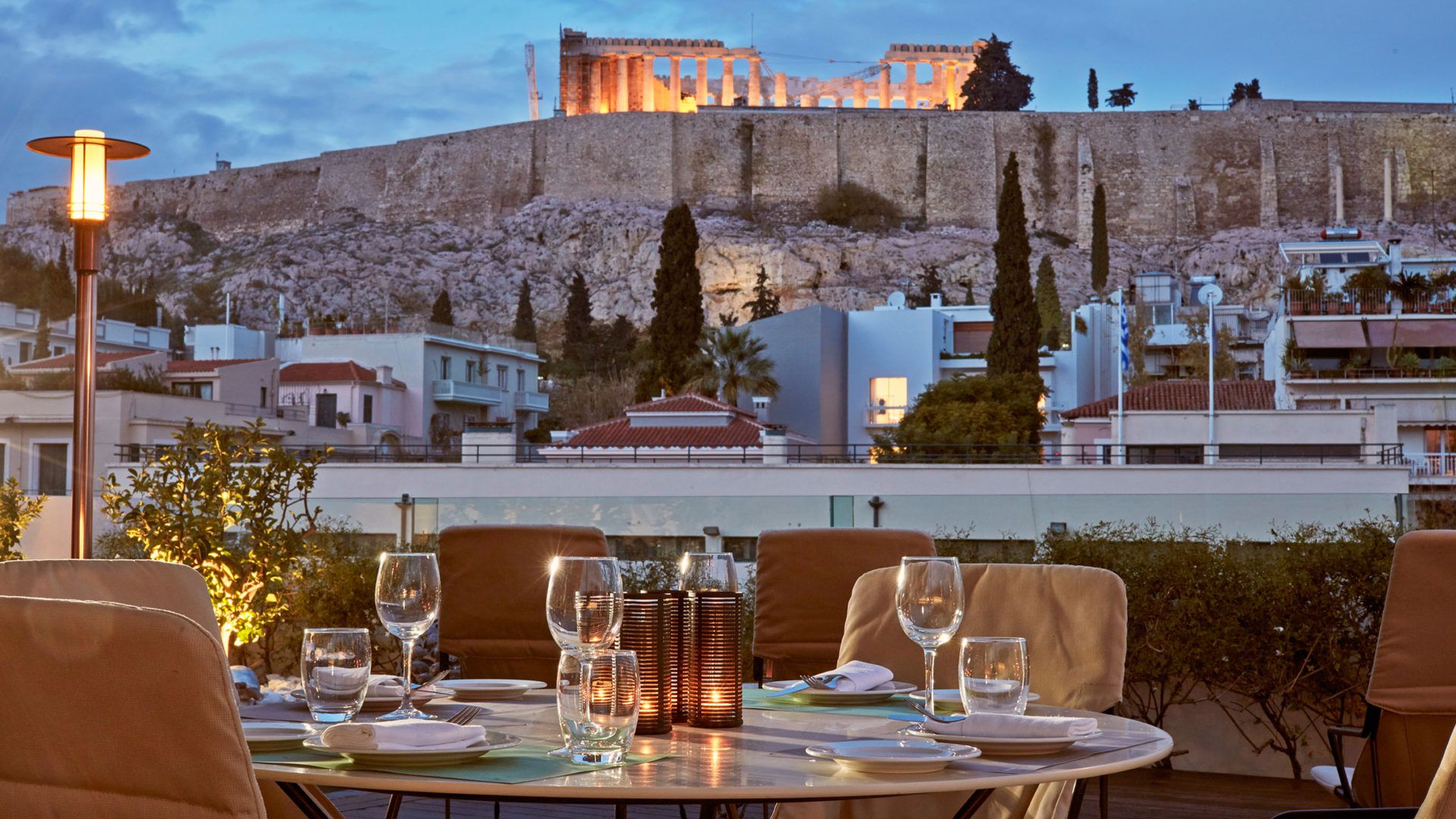 Featured Image of Το μυστηριώδες (και άγνωστο) γεύμα της Αθήνας με τους… δικαστές post