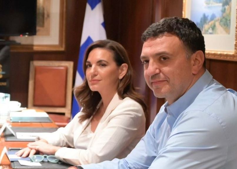 Featured Image of Επιχείρηση… «αποκαθήλωση» για Όλγα και Βασίλη post