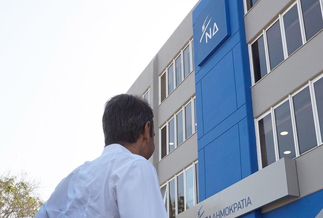 Featured Image of ΠΑΡΑΣΚΗΝΙΟ – Το αδιέξοδο της Πειραιώς… post