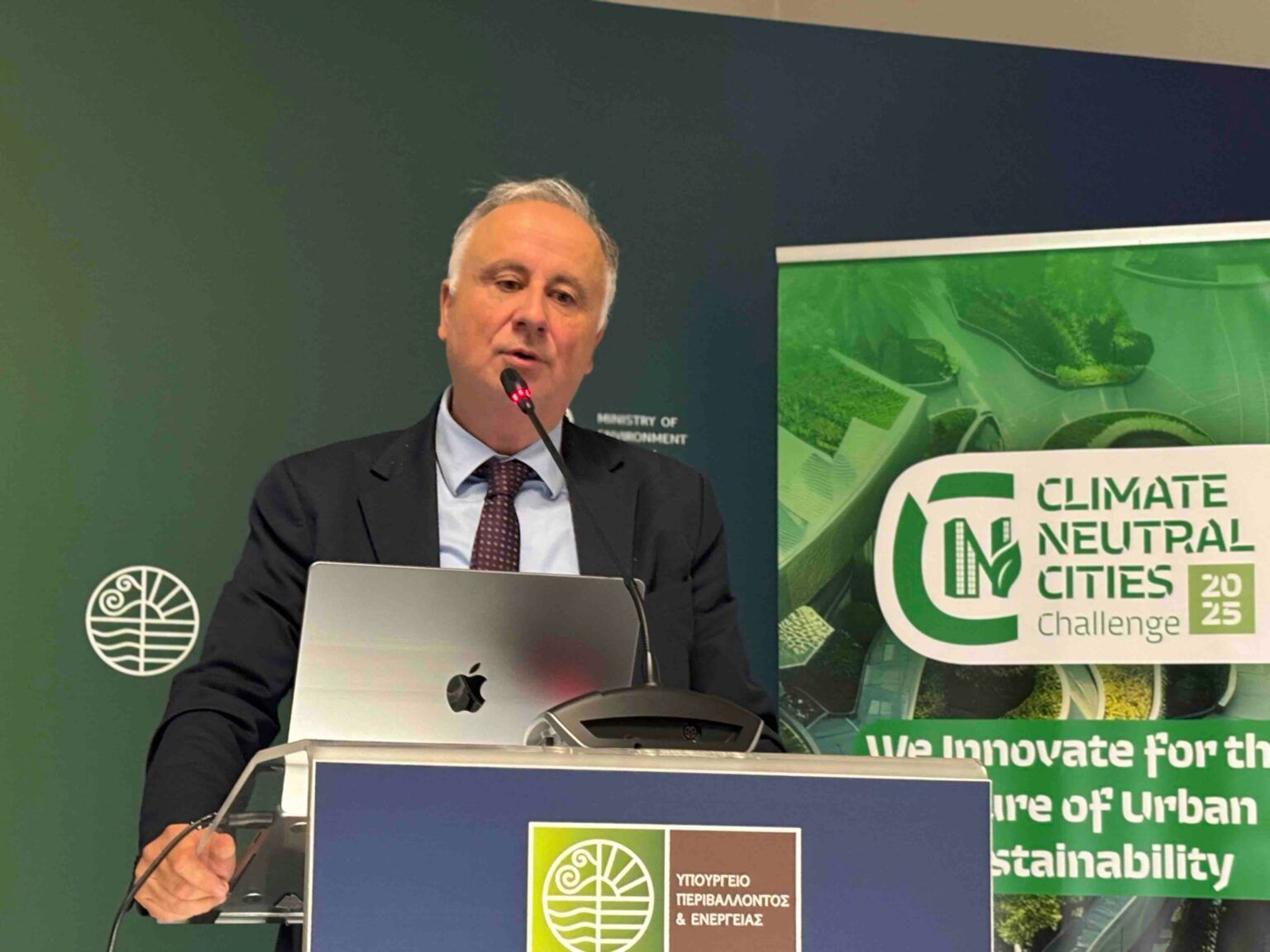 Featured Image of Η πράσινη «κάνουλα» της Κηφισιάς και το παιχνίδι των αναθέσεων post