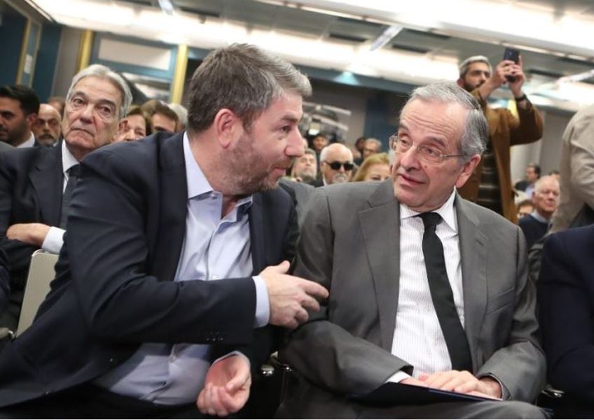 Featured Image of Το «μπλε»… button του Αντώνη και το δώρο από τον Ανδρουλάκη post