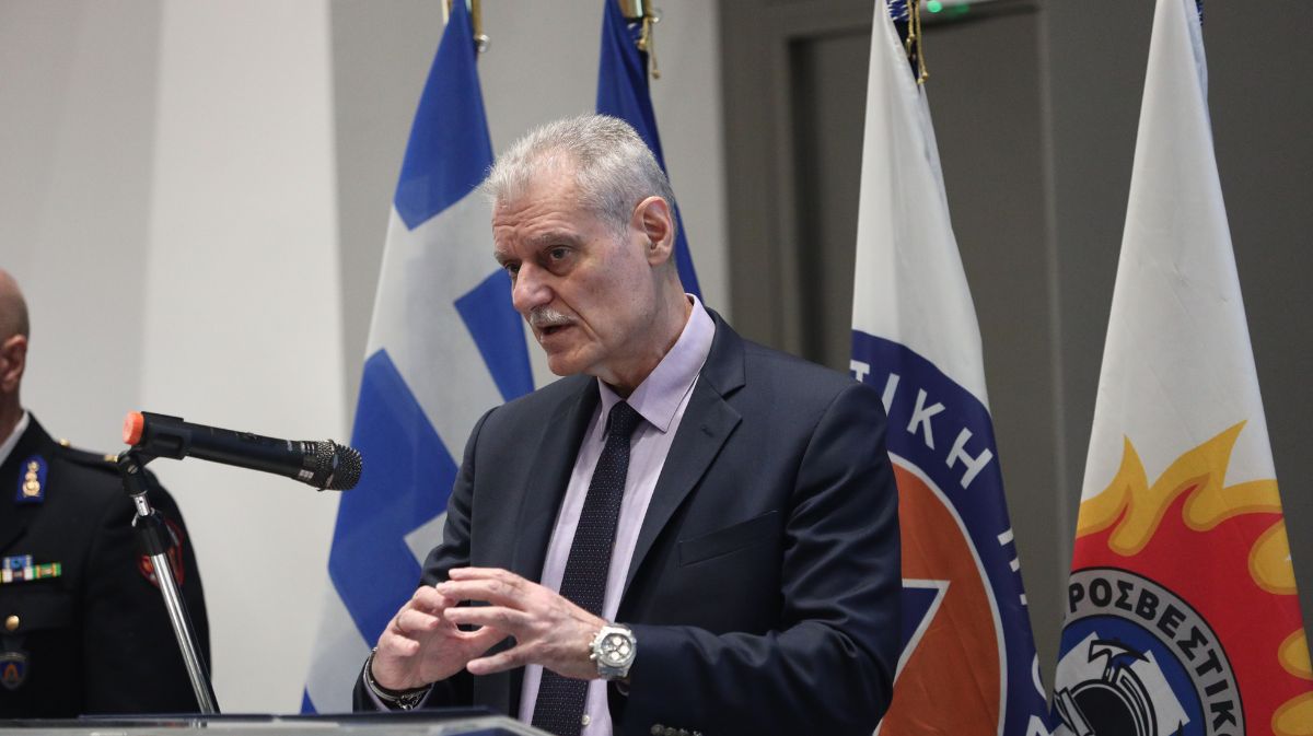 Featured Image of ΠΑΡΑΣΚΗΝΙΟ – nocomment: Ο Τουρνάς «ποντάρει» 43 εκατομμύρια στα γερασμένα Canadair… post