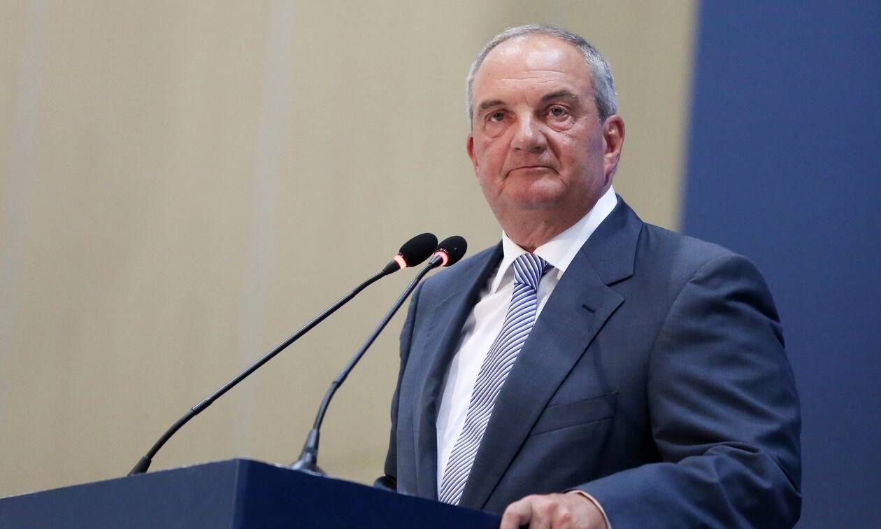 Featured Image of Η σιωπηρή στάση του Καραμανλή και η στρατηγική των ίσων αποστάσεων post