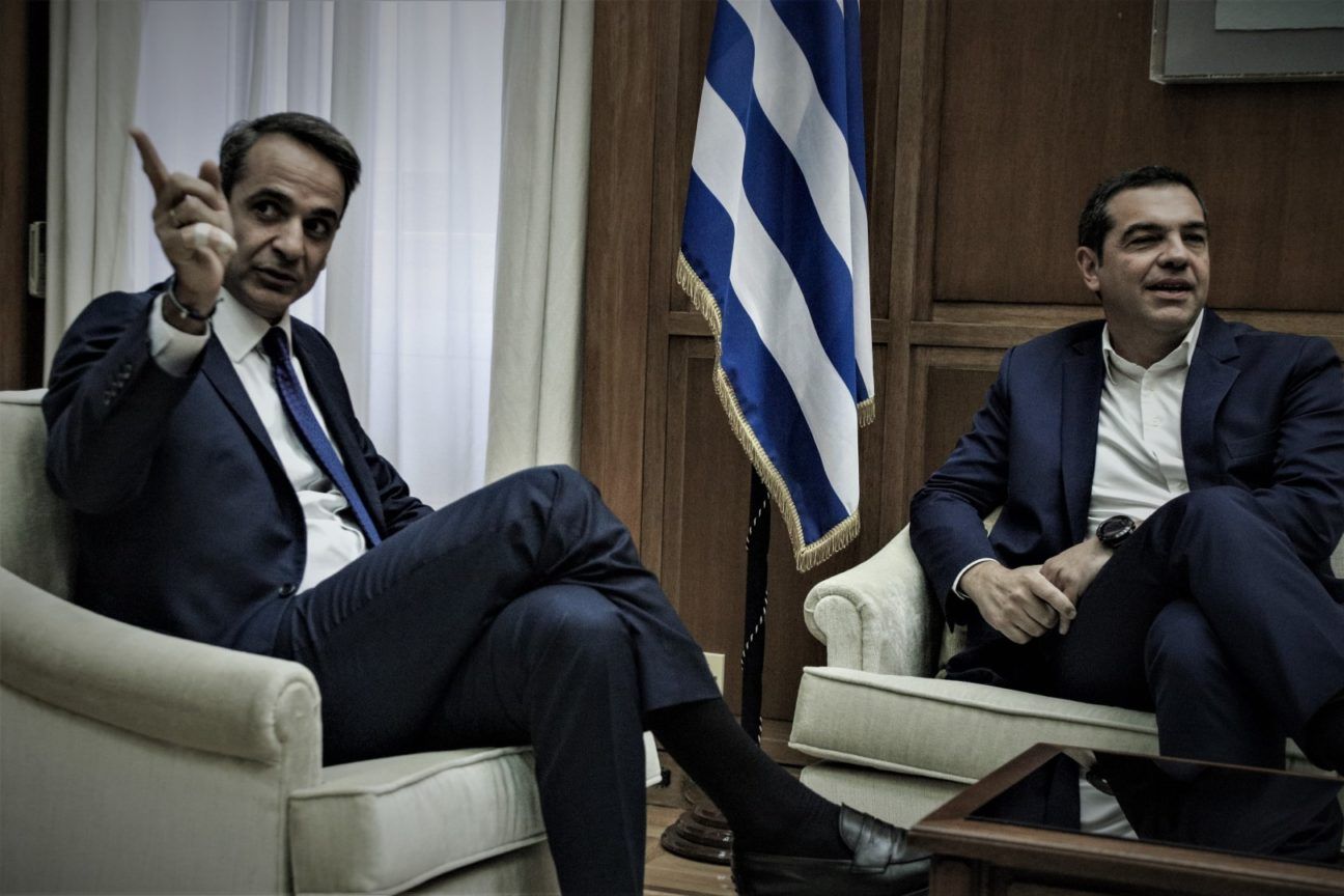 Featured Image of Το παράδοξο του Τσίπρα και η… σωσίβια λέμβος στον Μητσοτάκη post